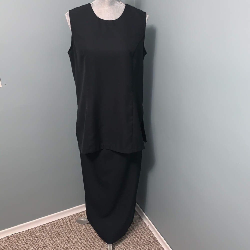 Vintage CLASSIQUE size 13 black skirt and blouse office wear